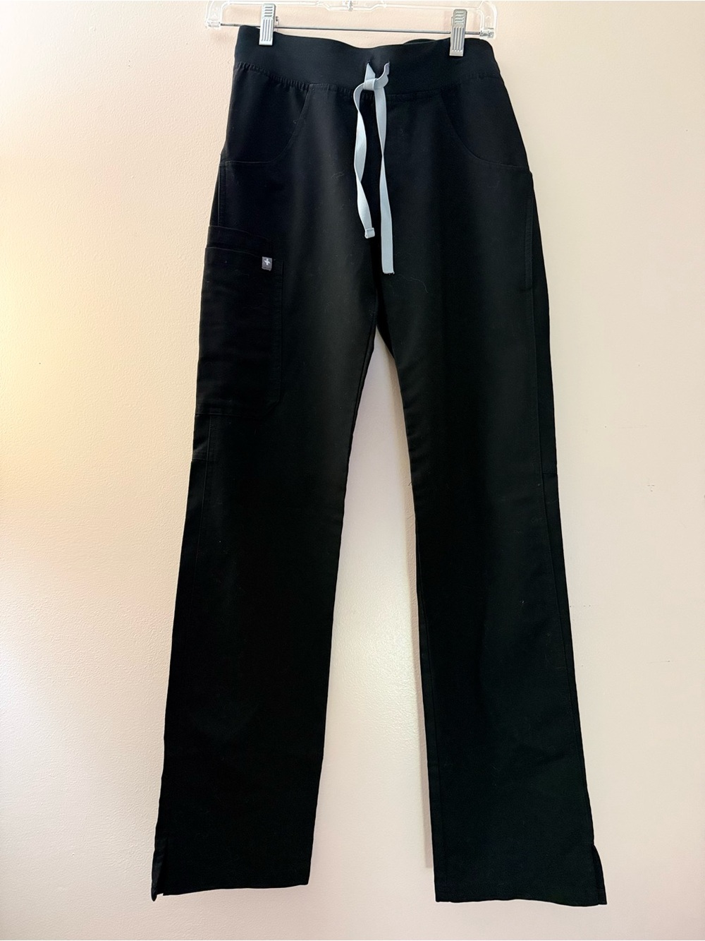 FIGS Black Cargo Scrub Pants XXS Tall Technical Collection